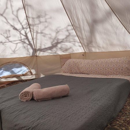 Bungalow Camping Trevélez Esterno foto