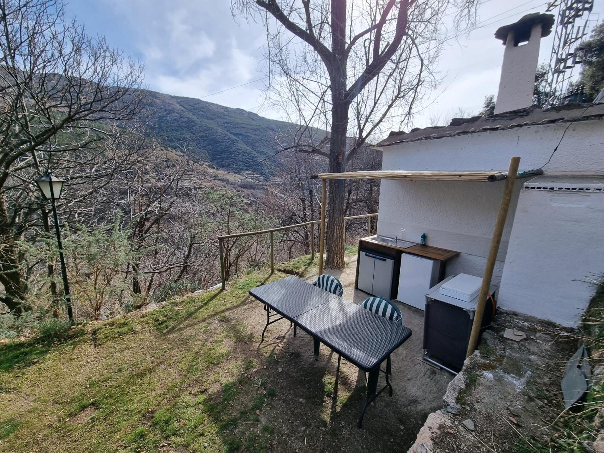 Bungalow Camping Trevélez Esterno foto