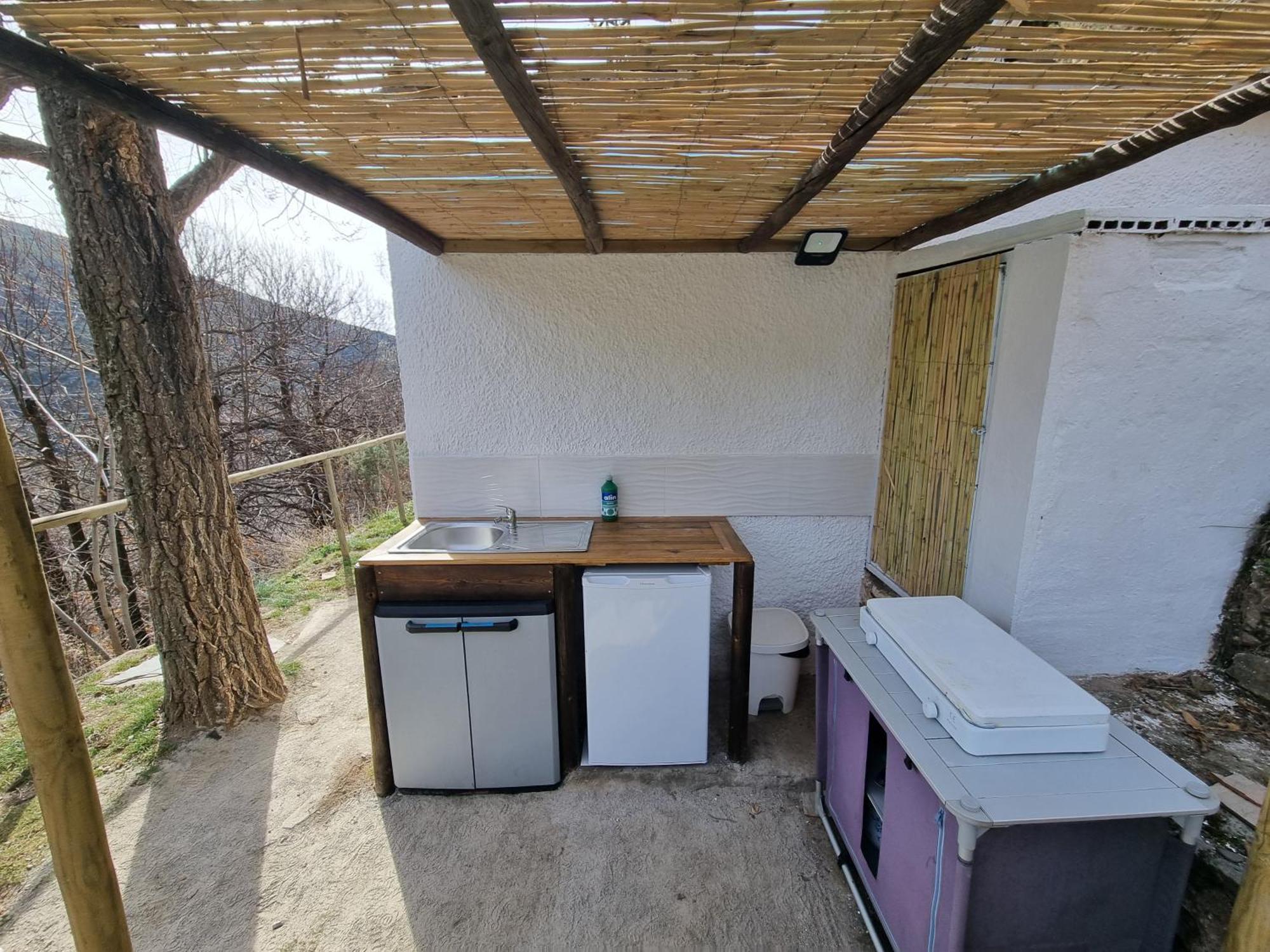 Bungalow Camping Trevélez Esterno foto