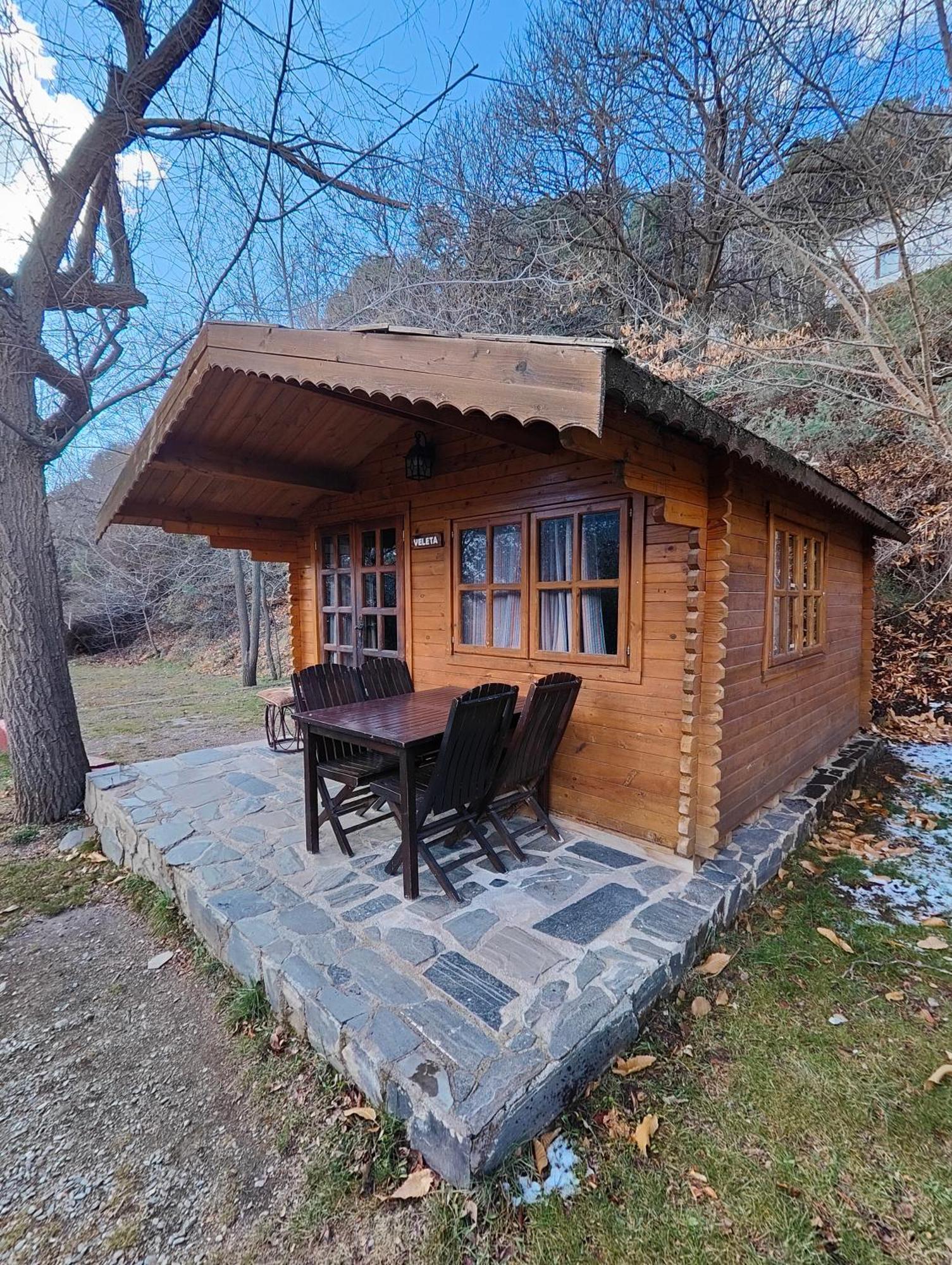 Bungalow Camping Trevélez Esterno foto