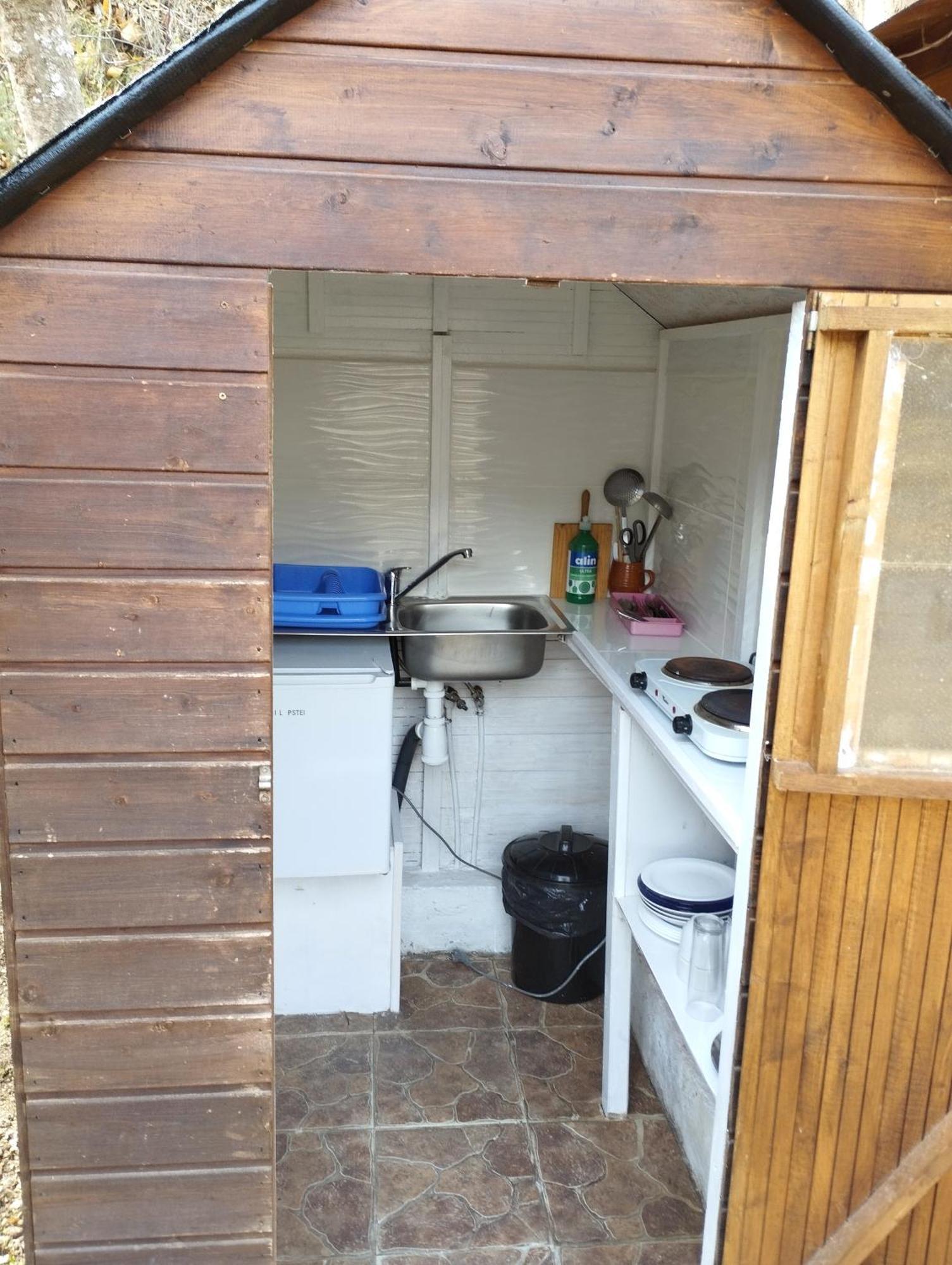 Bungalow Camping Trevélez Esterno foto