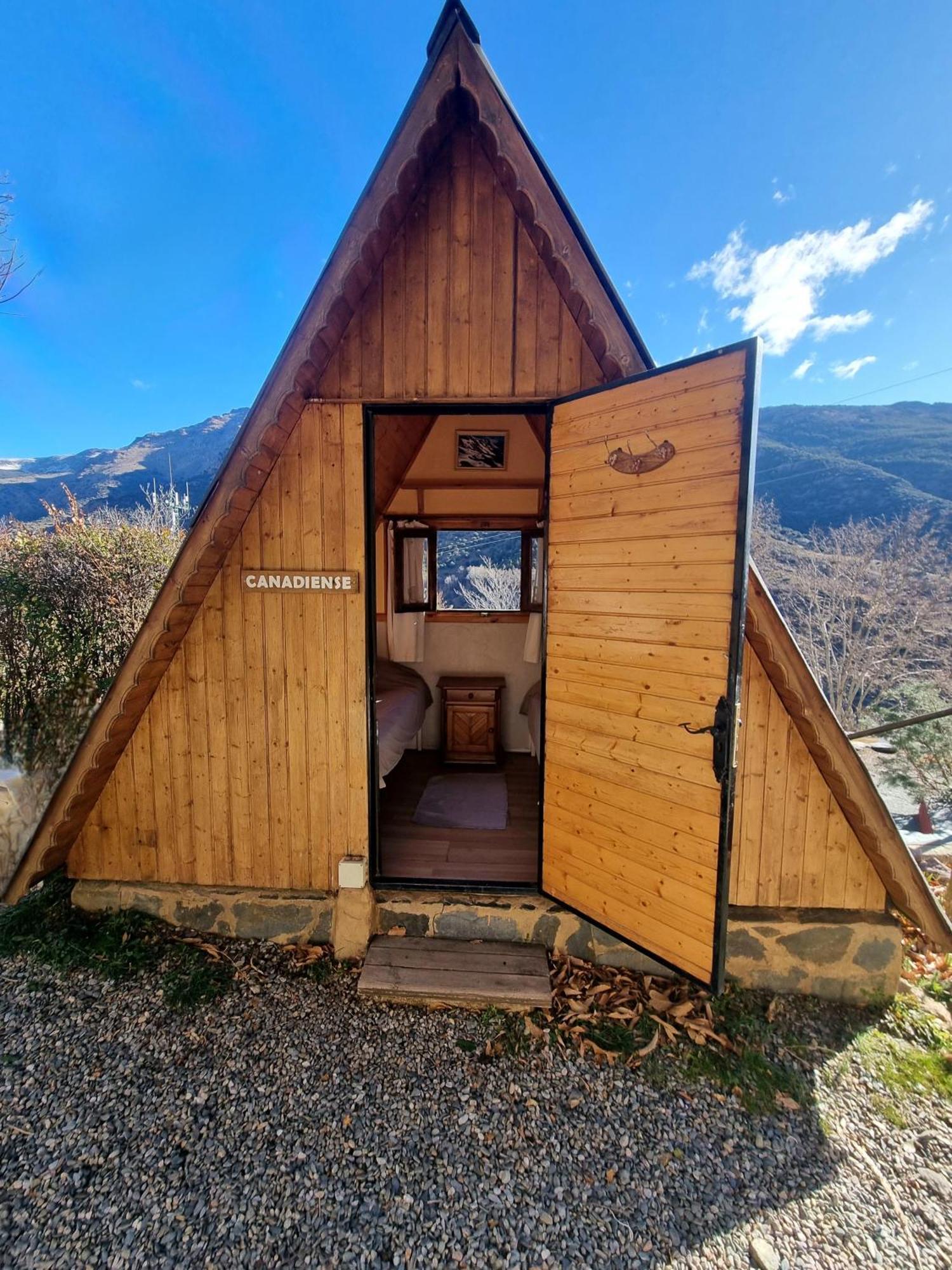 Bungalow Camping Trevélez Esterno foto