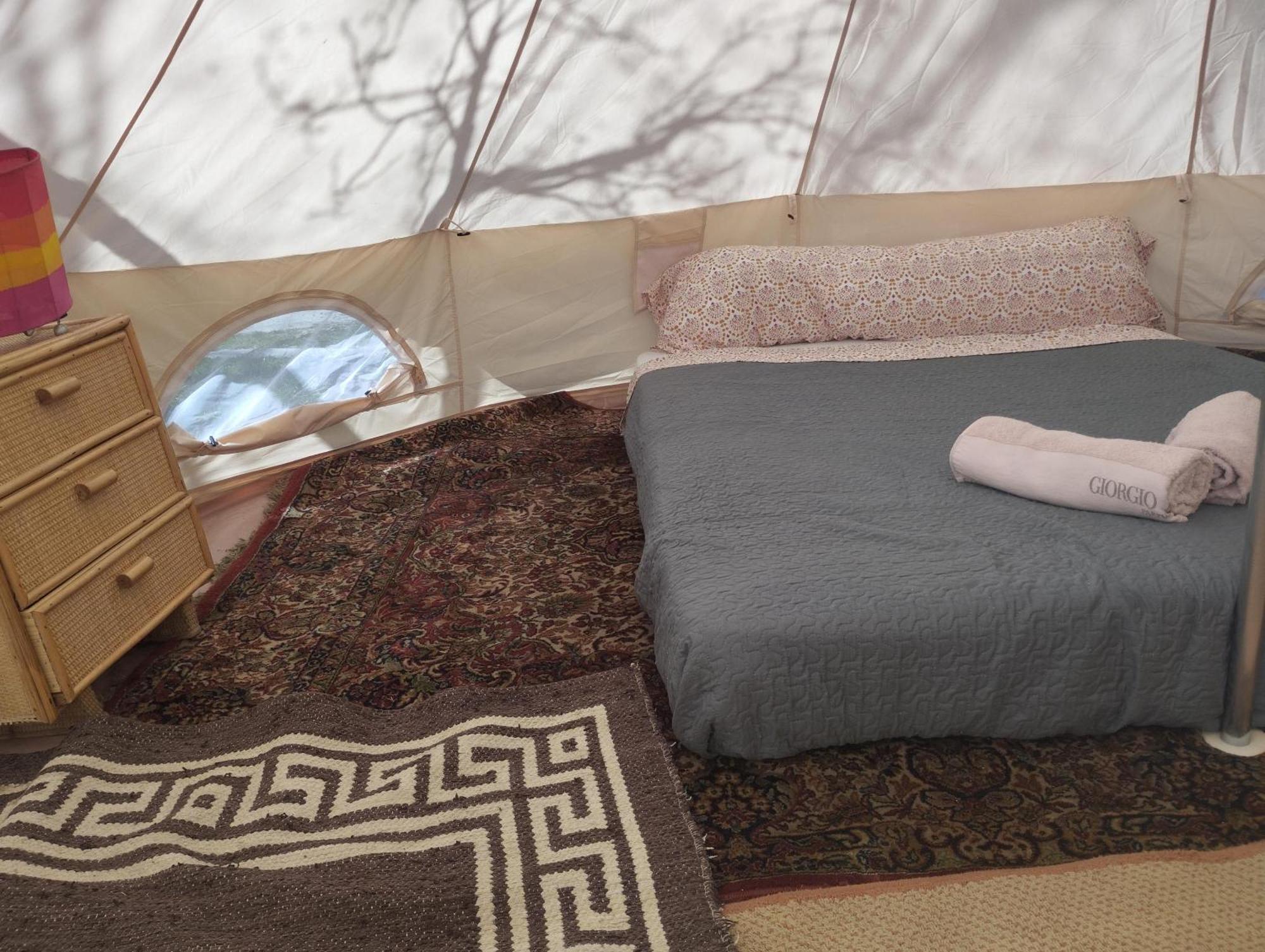 Bungalow Camping Trevélez Esterno foto