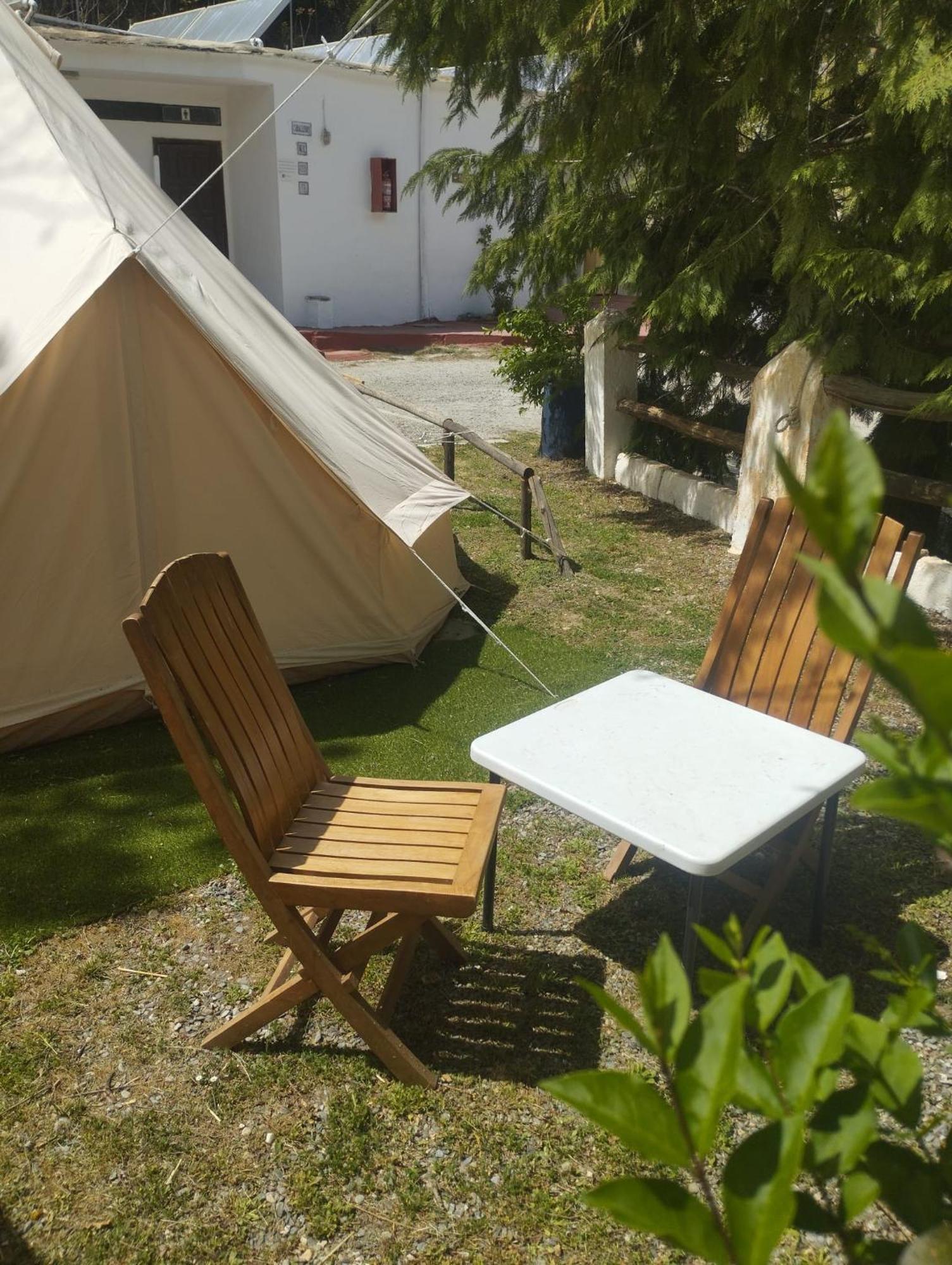 Bungalow Camping Trevélez Esterno foto